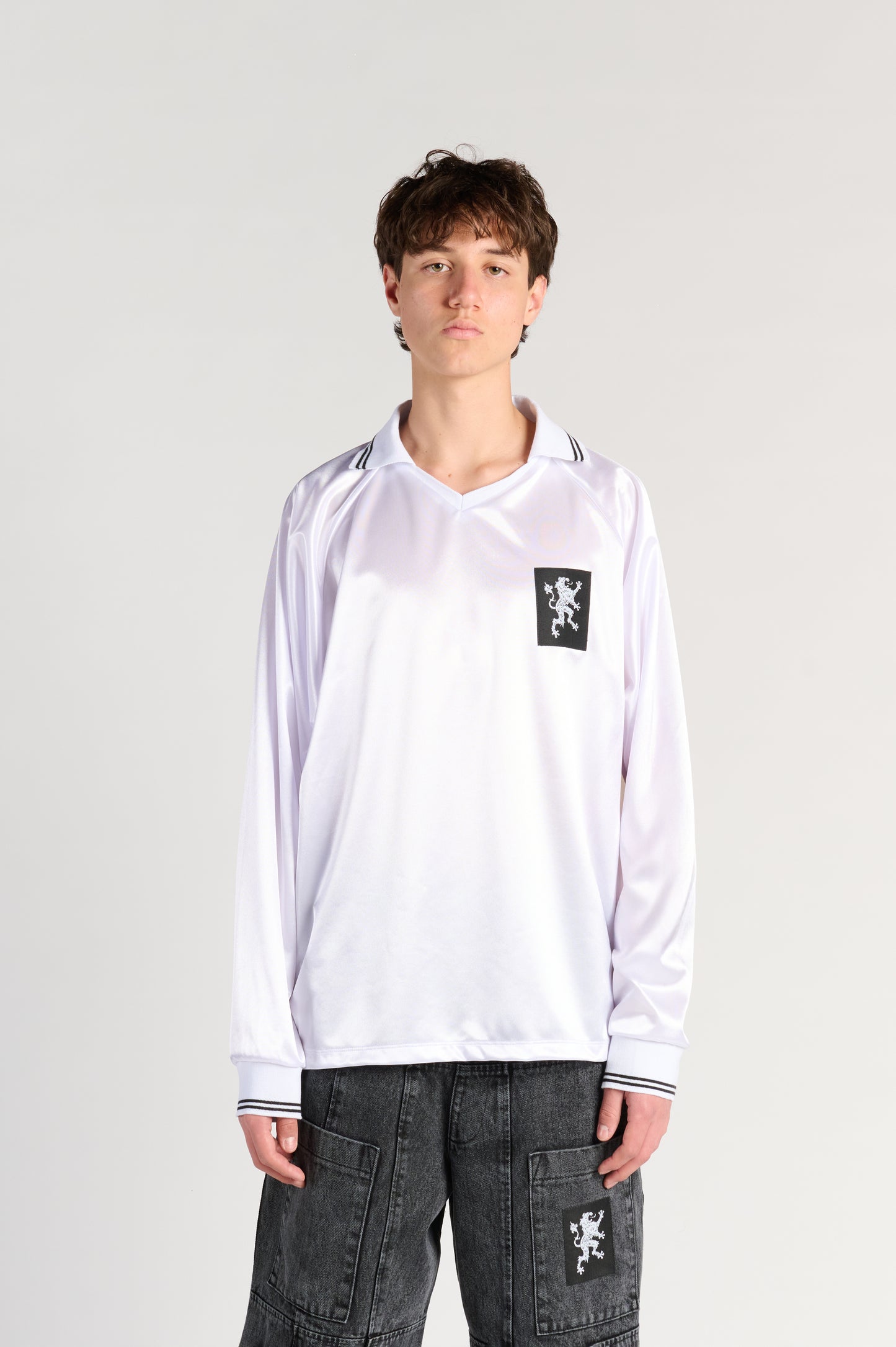 RETRO WHITE SOCCER JERSEY