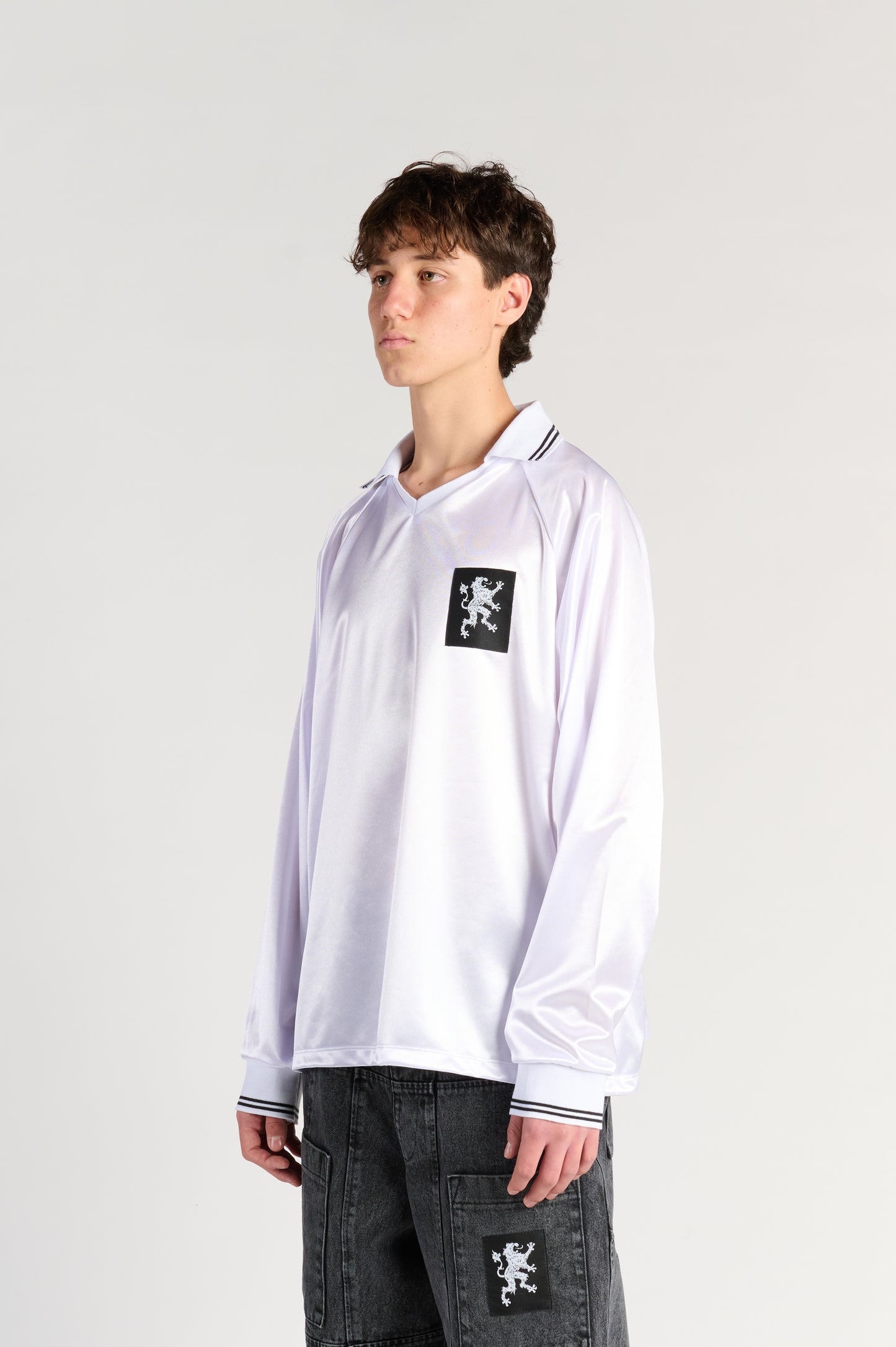 RETRO WHITE SOCCER JERSEY