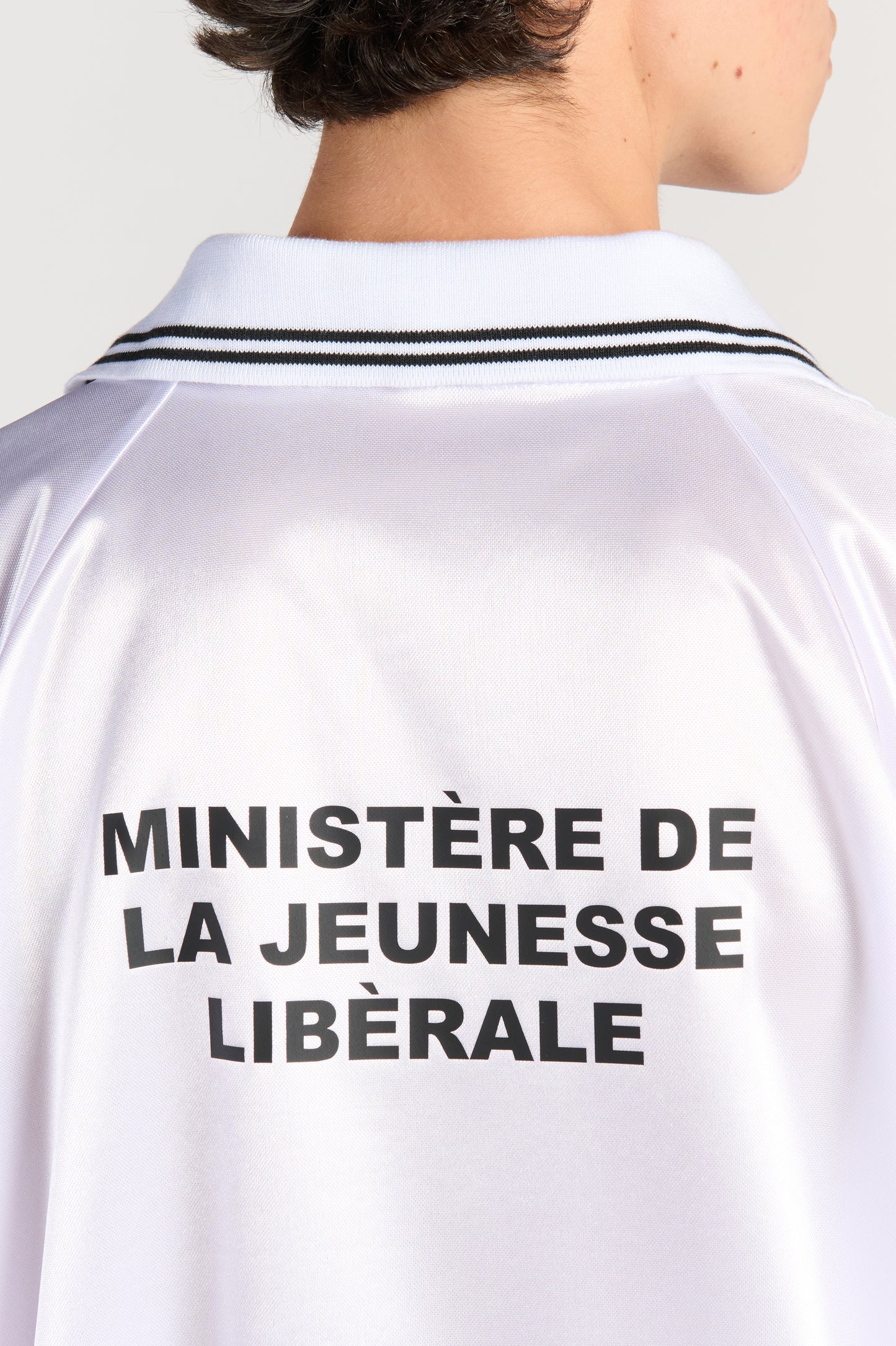 RETRO WHITE SOCCER JERSEY