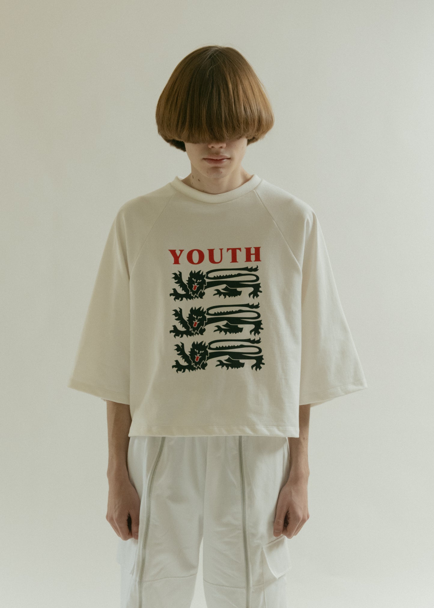 RETRO YOUTH LIONS T-SHIRT