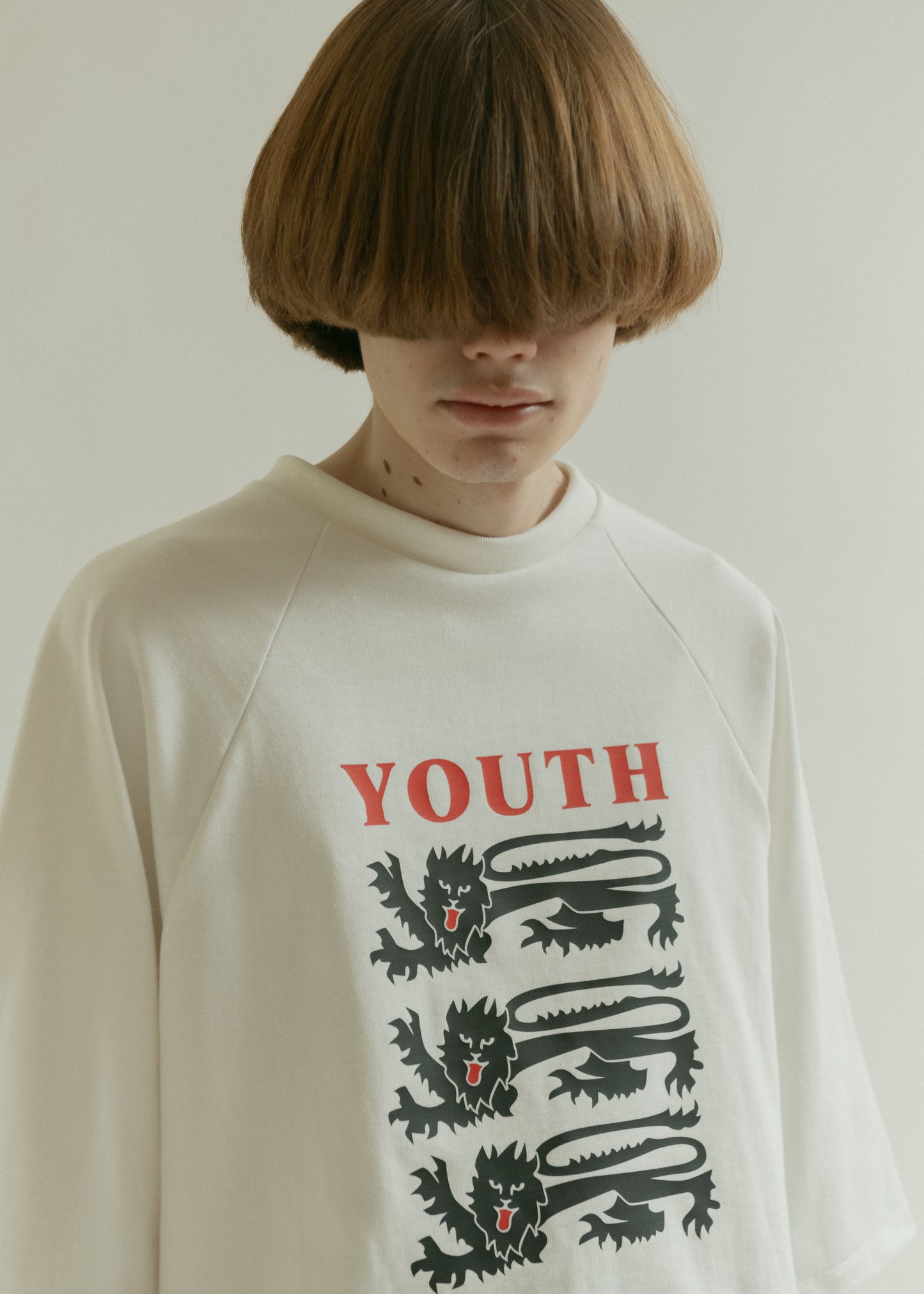 RETRO YOUTH LIONS T-SHIRT